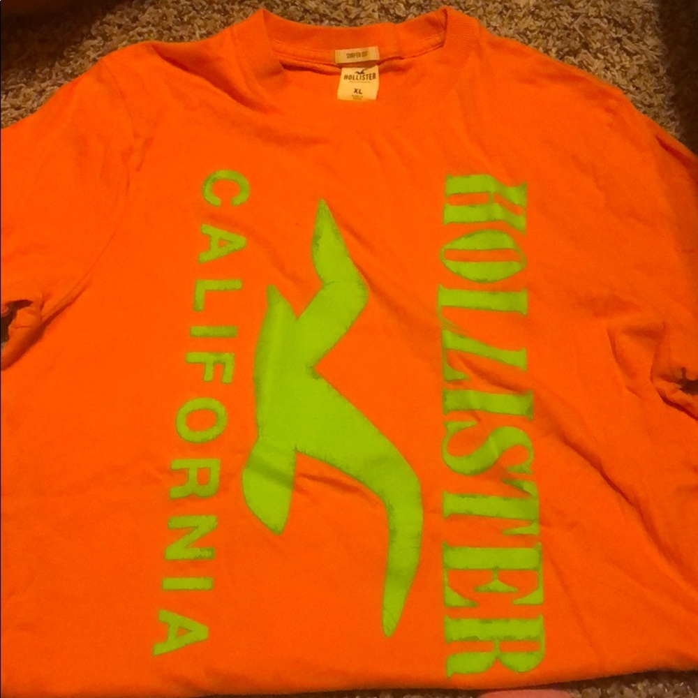 Hollister T-shirt